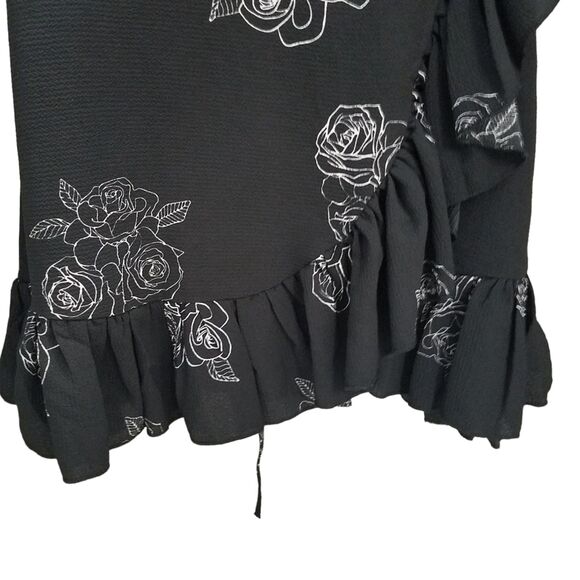 Urban Heritage Womens Sz M Black White Floral Long Sleeve Wrap Dress - Picture 5 of 10